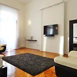 Central Apartment Apartmán